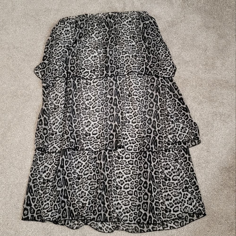 Tiered animal print skirt
